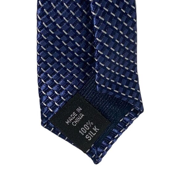 Michael Michael Kors Blue Silk Tie - Picture 4 of 8